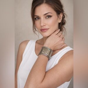 Elegant Silver Woman’s Bracelet: 🤩SEE OFFER IN DESCRIPTION🤩